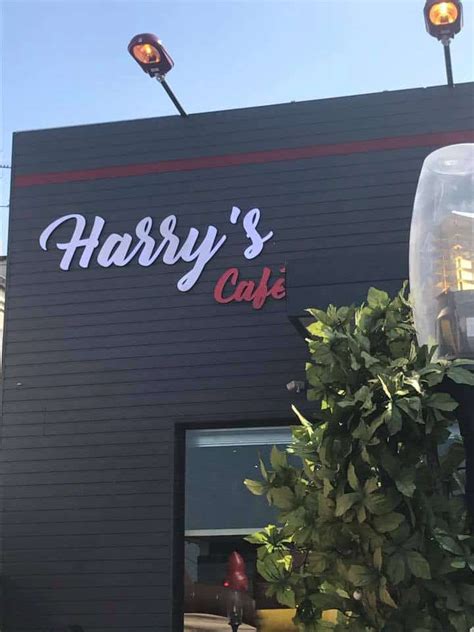 Harrys cafe - harrysbarandgrilliowacity.com